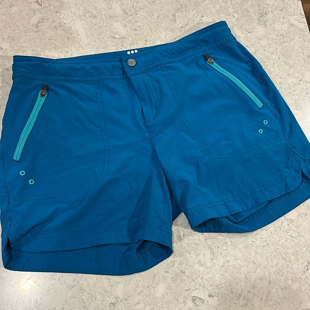 Title Nine Shorts, Size 4
